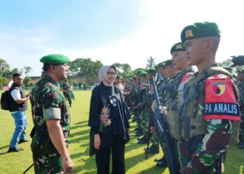 Perkuat Pengamanan di Perbatasan, 450 Prajurit Yonif 527 Berangkat ke Papua