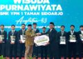 UMAHA Berikan Beasiswa Kepada Siswa SMK YPM 1 Taman Berprestasi Rp 414 Juta