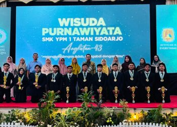 Wisuda Purnawiyata Siswa SMK YPM 1 Berlangsung Penuh Khidmat