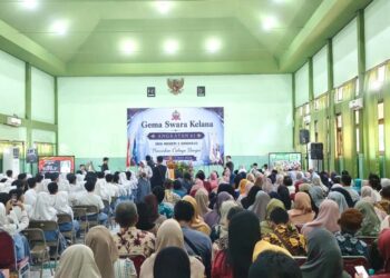Apresiasi dan Penghargaan Warnai Prosesi Pelepasan Siswa SMAN 1 Sidoarjo