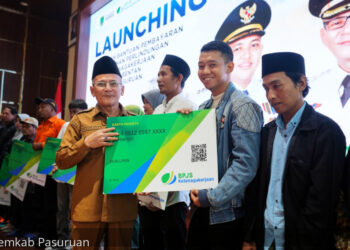 Wabup Pasuruan Launching Bantuan Iuran BPJS Ketenagakerjaan bagi 33.500 Pekerja Rentan