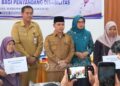 Fokus Tingkatkan Kesejahteraan Masyarakat, Pemkab Mojokerto Salurkan 67 Paket Bantuan Sosial