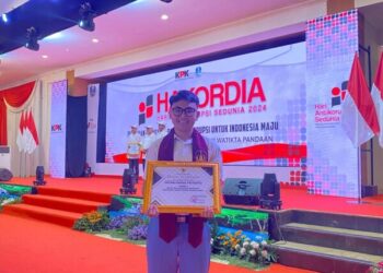 Fachri Akbar Siswa SMAN 1 Bojonegoro Raih Juara 1 Duta SMA Jawa Timur