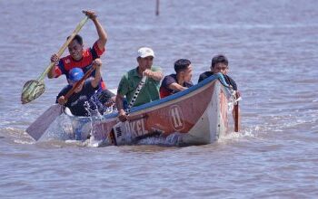 Wali Kota Pasuruan Buka Lomba Dayung, Tradisi dan Semangat Guyub Rukun Kembali Bergema