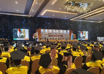 497 Mahasiswa UNUSIDA Ikuti Prosesi Wisuda Ke-X