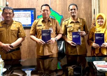 Buktikan Komitmen, Guru SMPN 6 Sidoarjo Hasilkan Buku ‘Membentuk Karakter Generasi Digital’