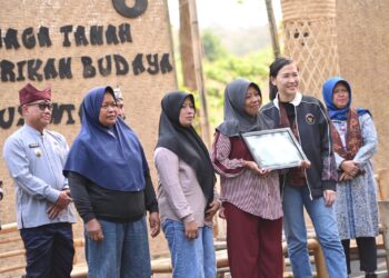 Pemkab Banyuwangi Fasilitasi Orang Tua di Pinggir Hutan Lanjutkan Pendidikan